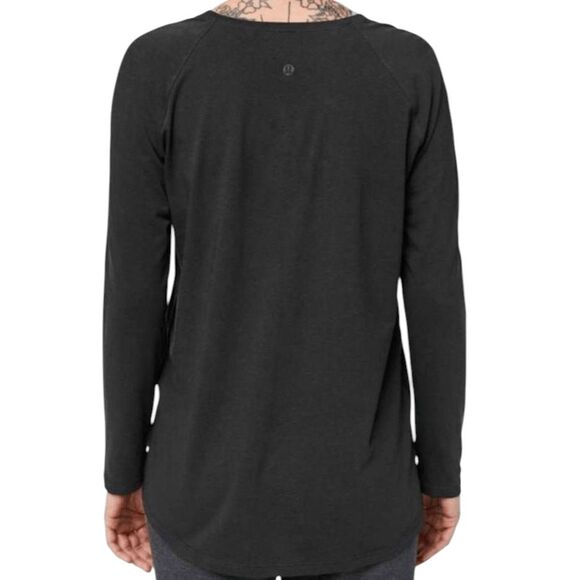LULULEMON ATHLETICA All Yours Long Sleeve Size 8 - Picture 1 of 4